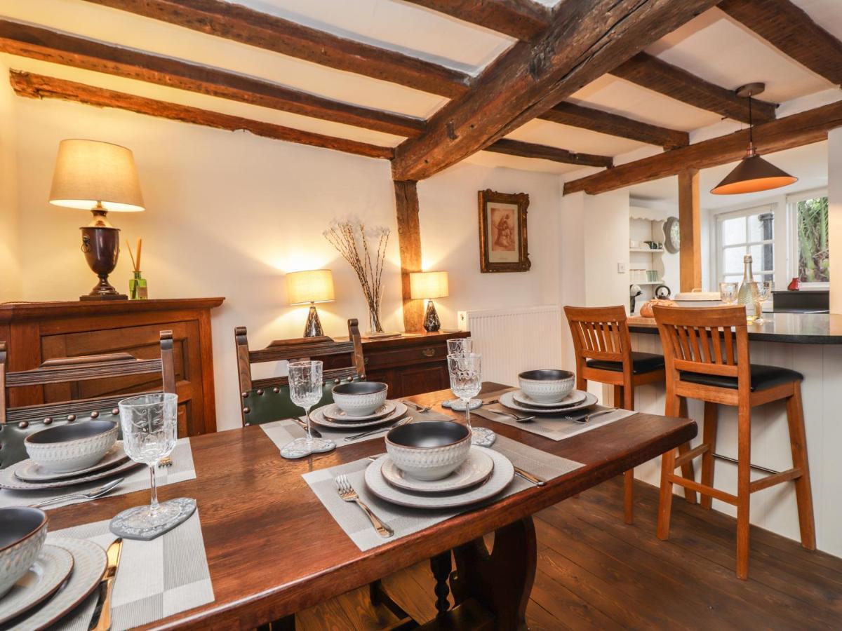 Tudor Holiday home Sandwich